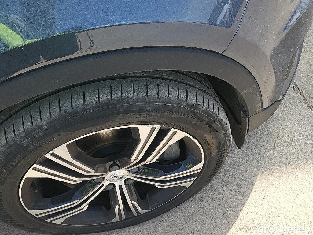  Volvo  XC 40 VOLVO XC40 / 2017 / 5P / todoterreno 1.5 T4 Twin Recharge Inscription Auto #13