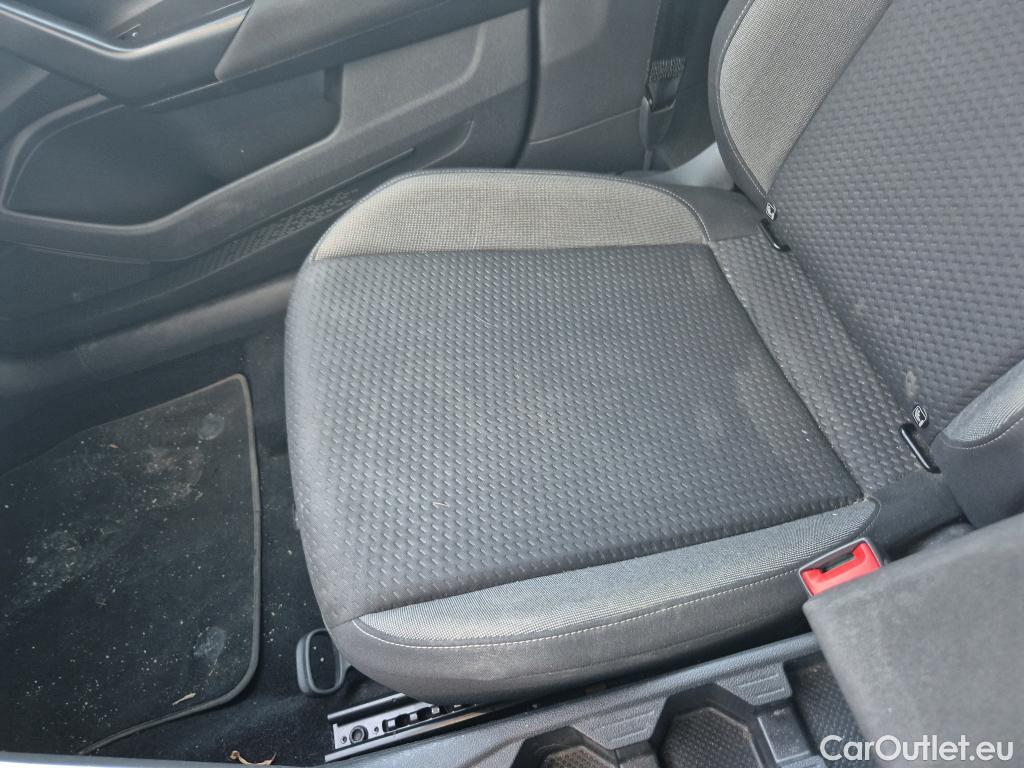  Volkswagen  Taigo VOLKSWAGEN  / 2021 / 5P / todoterreno Life 1.0 TSI 81kW (110CV) #1