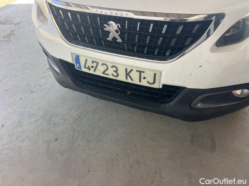  Peugeot  2008 PEUGEOT  / 2016 / 5P / todoterreno Style BlueHDi 73KW (100CV) S&S #3