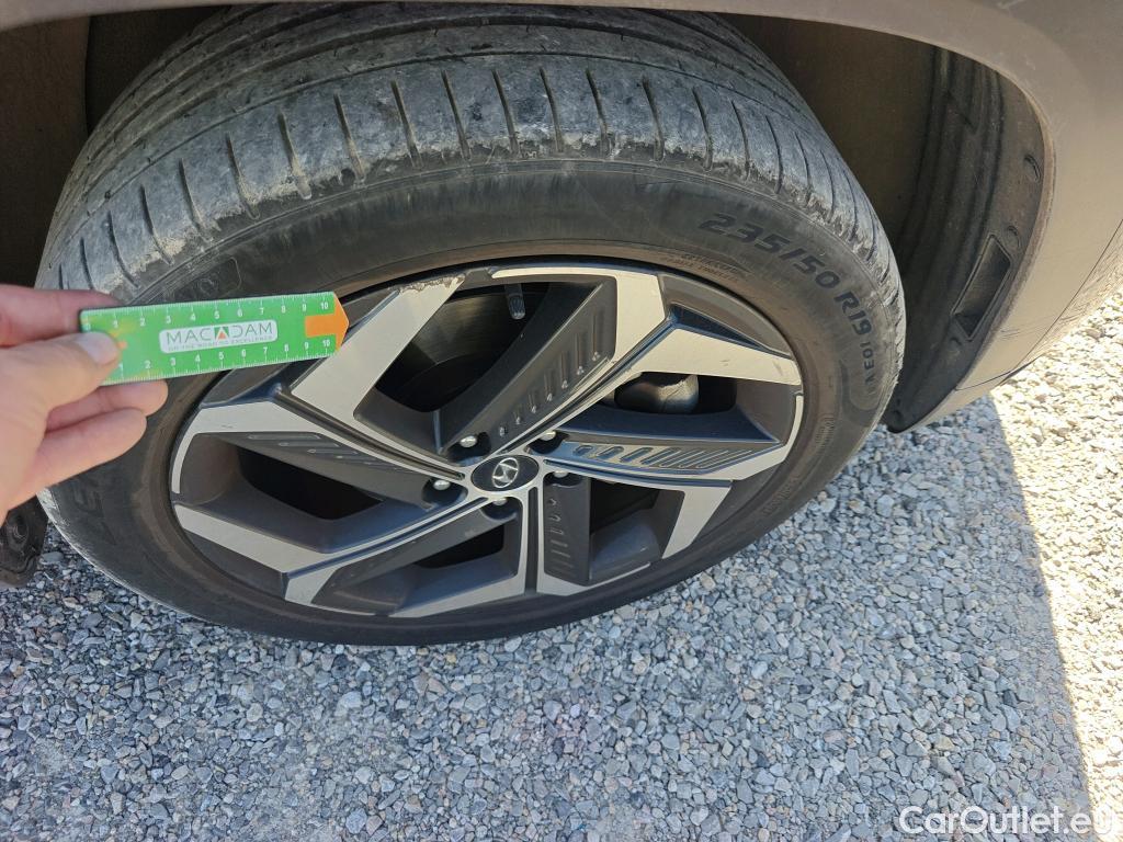  Hyundai  Tucson HYUNDAI  / 2020 / 5P / todoterreno 1.6 TGDI 169kW HEV Tecno Auto 2C #8