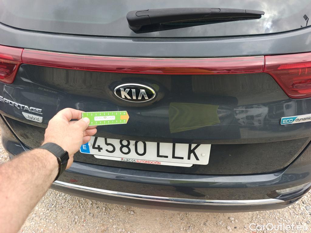  KIA  Sportage KIA  1.6MHEV Drive 100kW(136CV) 4x2(Crist Tintados) #2