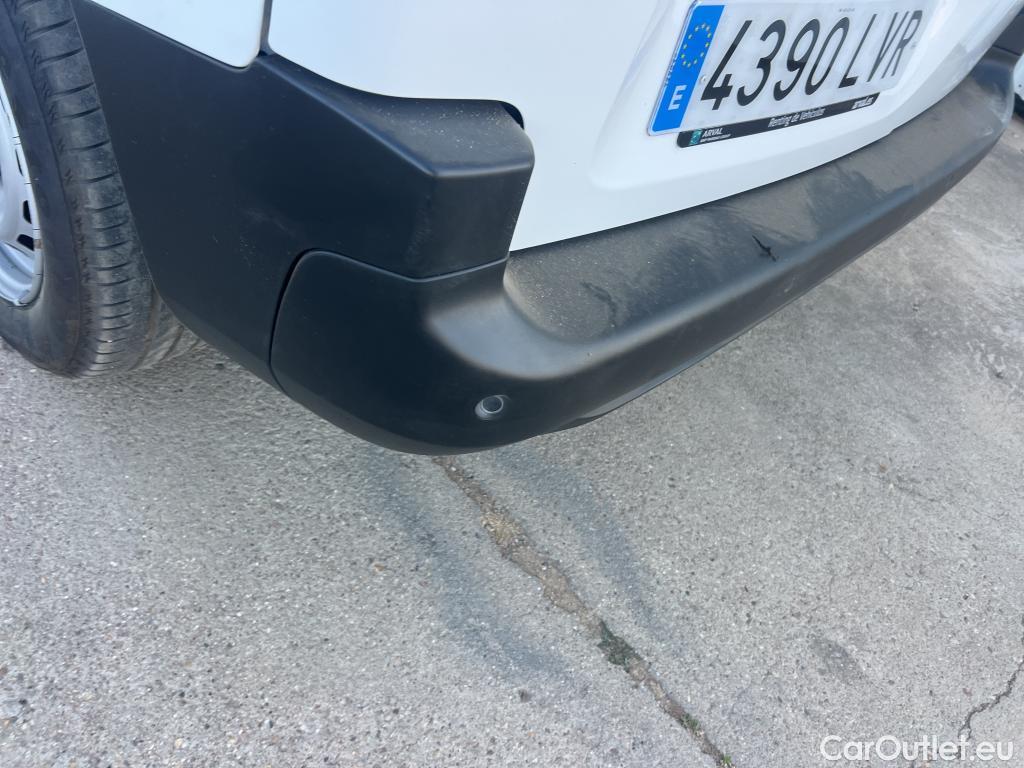  Citroen  Berlingo CITROEN  / 2018 / 4P / furgón derivado de turismo Talla M BlueHDi 100 CLUB #8