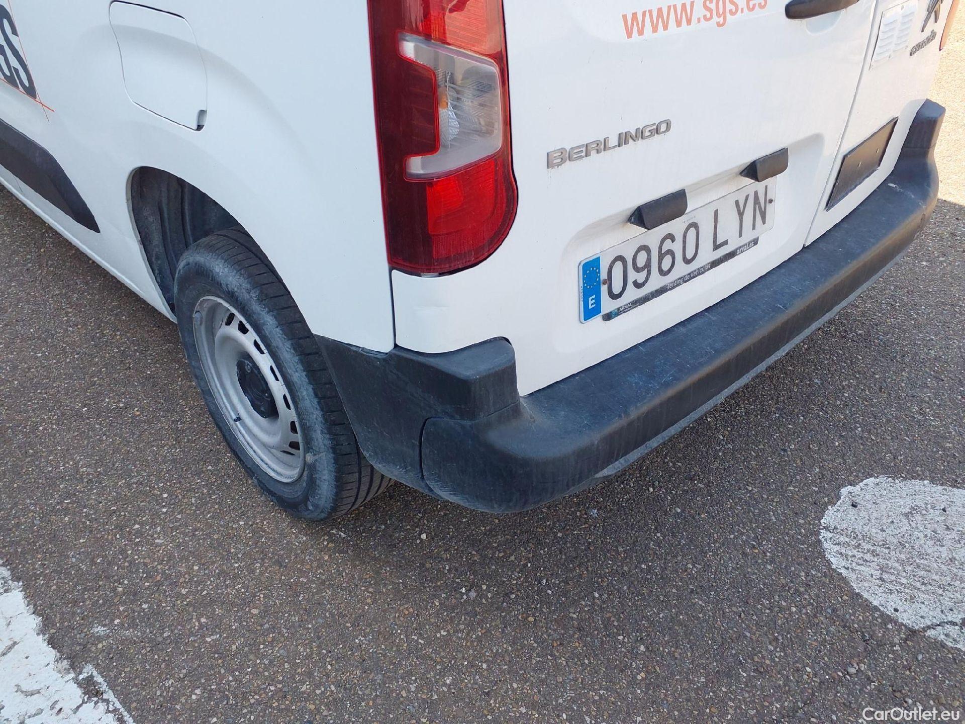  Citroen  Berlingo CITROEN  / 2018 / 3P / furgón derivado de turismo Talla M BlueHDi 100 CONTROL #38
