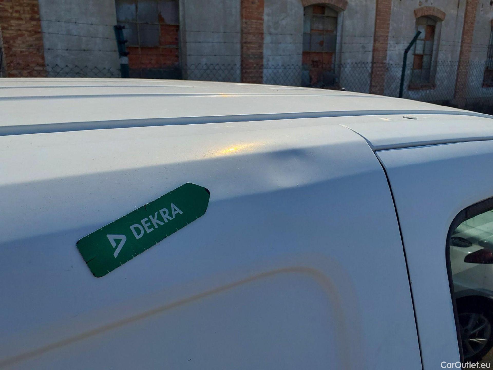  Citroen  Berlingo CITROEN  / 2018 / 3P / furgón derivado de turismo Talla M BlueHDi 100 CONTROL #41