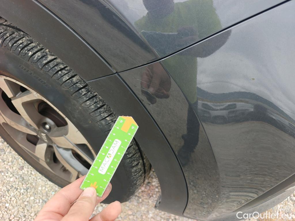  KIA  Sportage KIA  1.6MHEV Drive 100kW(136CV) 4x2(Crist Tintados) #25