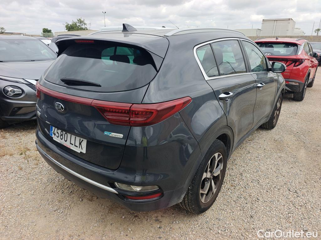  KIA  Sportage KIA  1.6MHEV Drive 100kW(136CV) 4x2(Crist Tintados) #27