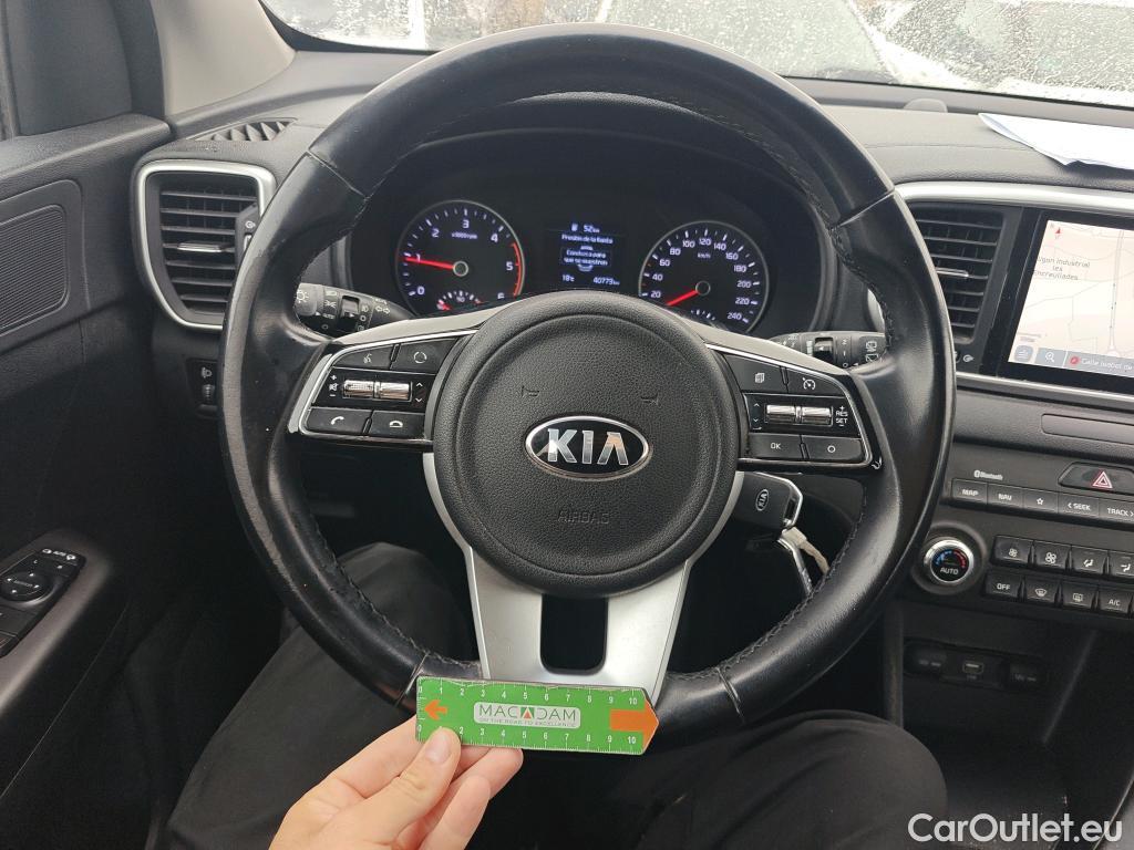  KIA  Sportage KIA  / 5P / 1.6 MHEV Business 185 CV 4x2 #47