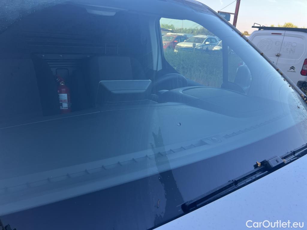  Citroen  Berlingo CITROEN  / 2018 / 4P / furgón derivado de turismo Talla M BlueHDi 100 CLUB #1
