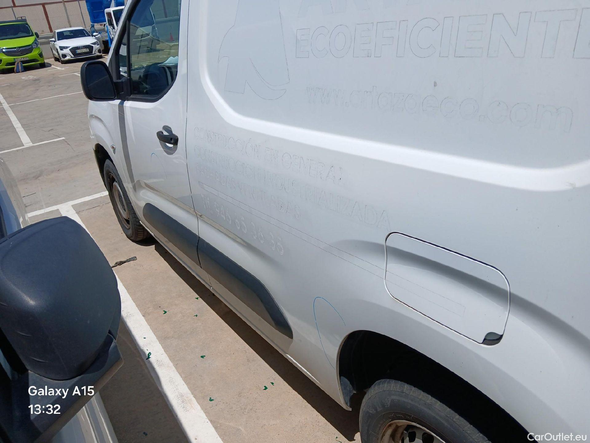  Opel  Combo OPEL  / 2018 / 3P / furgón derivado de turismo 1.5 TD 75kW (100CV) Express L H1 650kg (AC) #12