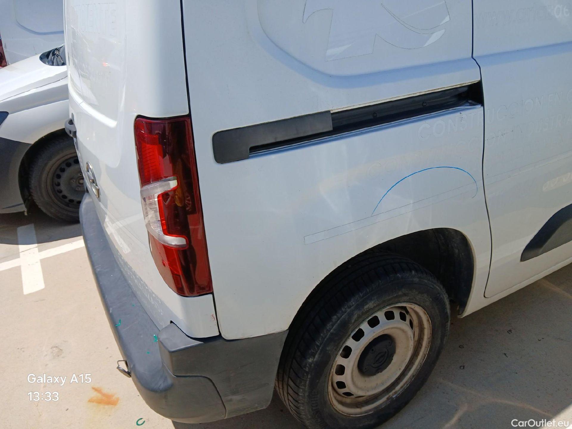  Opel  Combo OPEL  / 2018 / 3P / furgón derivado de turismo 1.5 TD 75kW (100CV) Express L H1 650kg (AC) #21