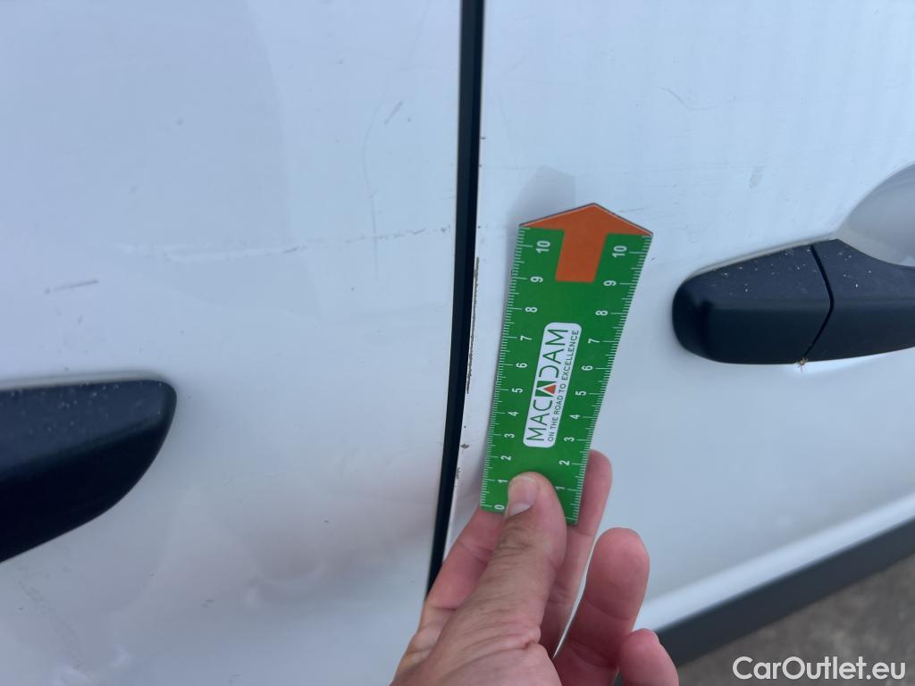  Citroen  Berlingo CITROEN  / 2018 / 4P / furgón derivado de turismo Talla M BlueHDi 100 CLUB #20