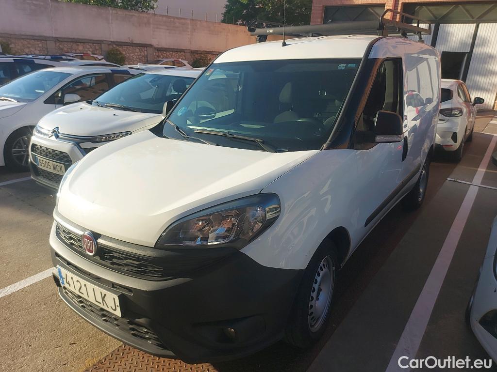  Fiat  Doblo FIAT Doblò Cargo Base Plus 1.4 T 120 CV GNC / 3P
 #26
