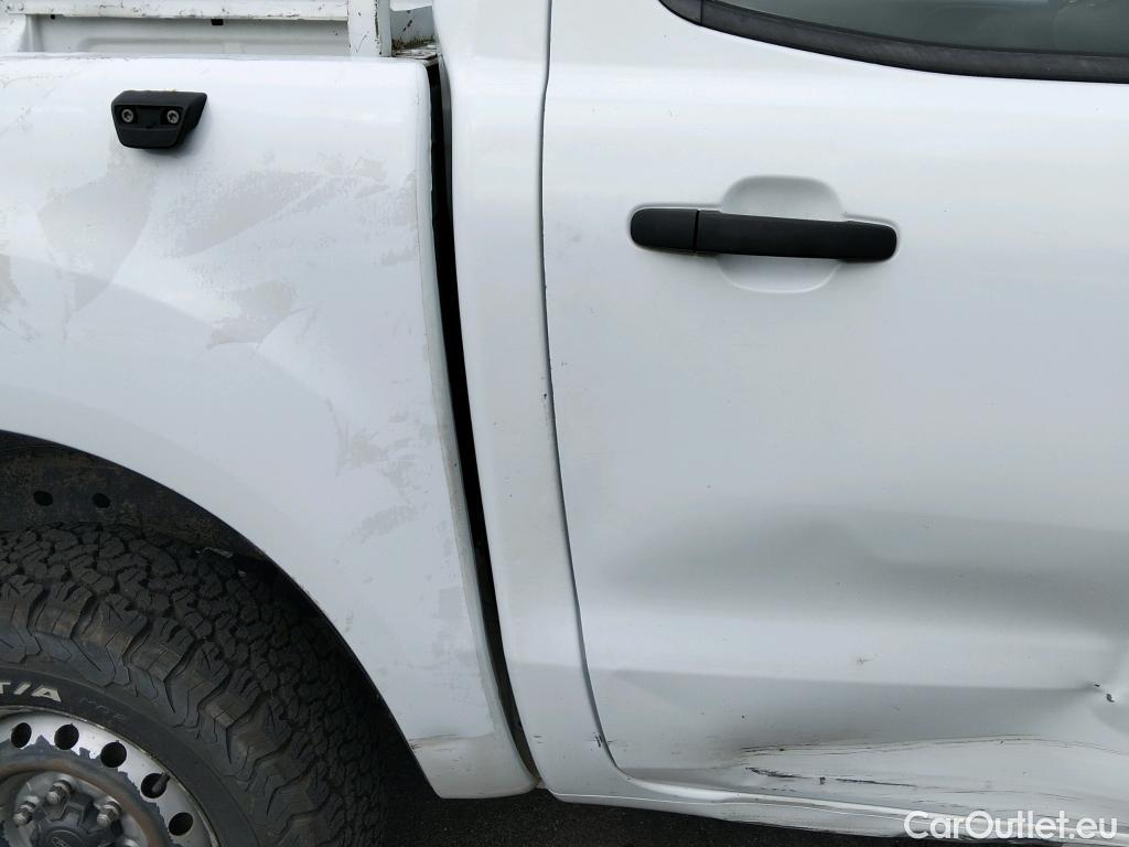  Ford  Ranger FORD  VU 4p 6G pickup 2.2 TDCi 150cv 4x4 Doble Cabina XL #44