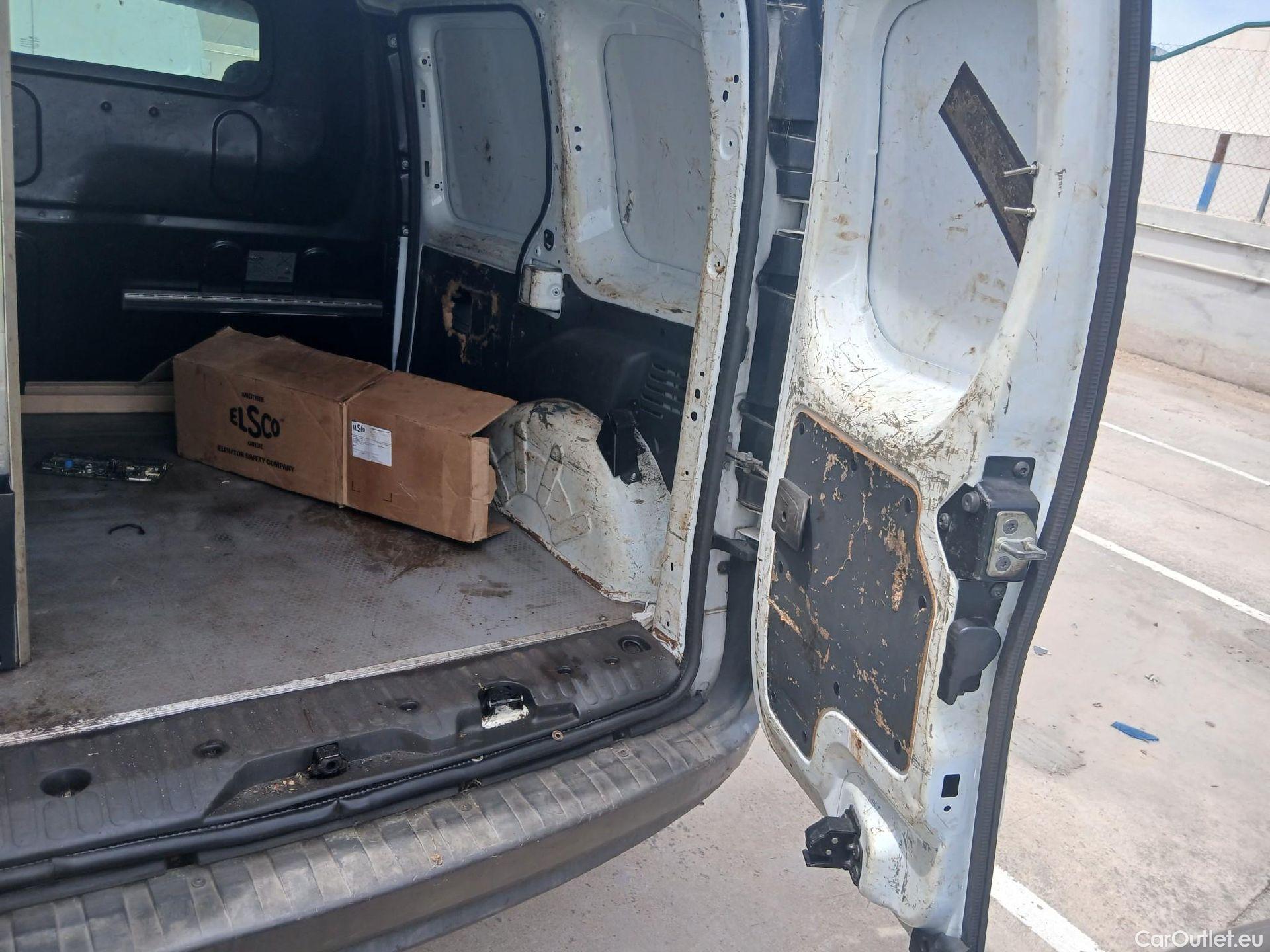  Renault  Kangoo  II Furgón Professional 1.5 dCi 95CV MT6 E6dT #2