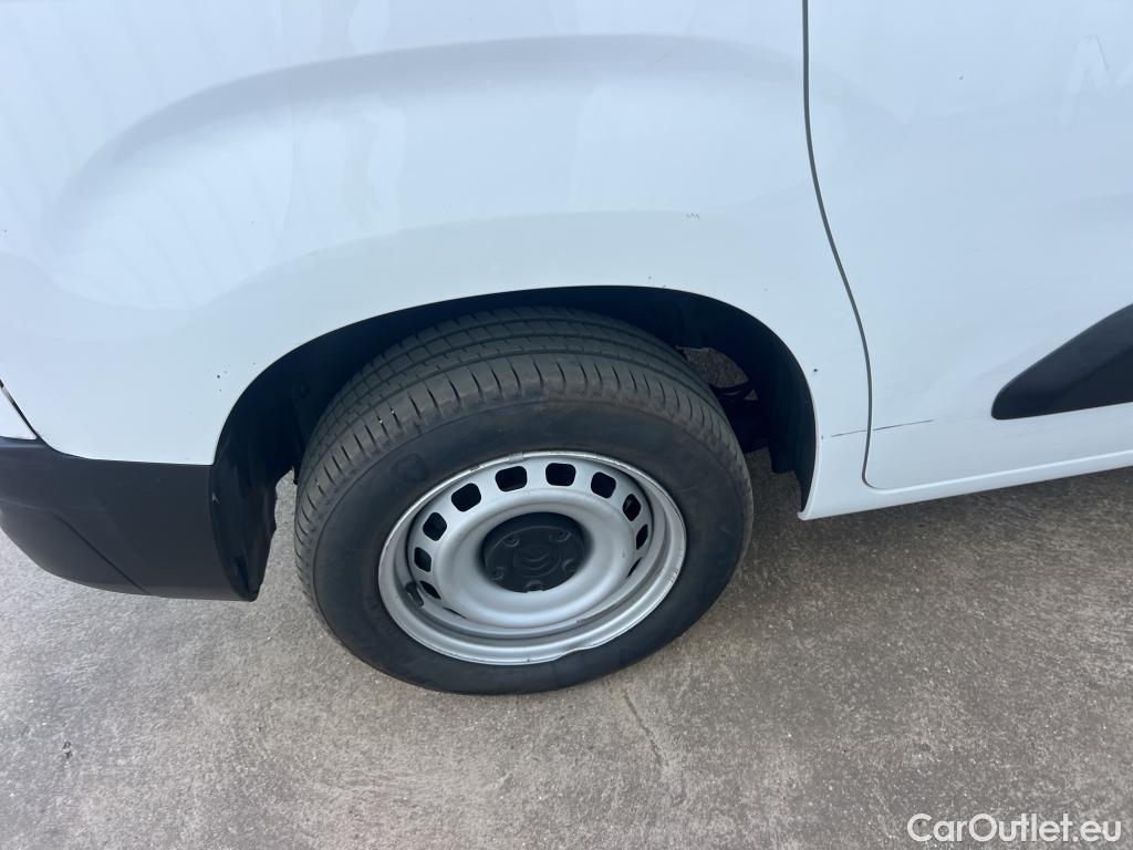  Citroen  Berlingo CITROEN  / 2018 / 4P / furgón derivado de turismo Talla M BlueHDi 100 CLUB #15