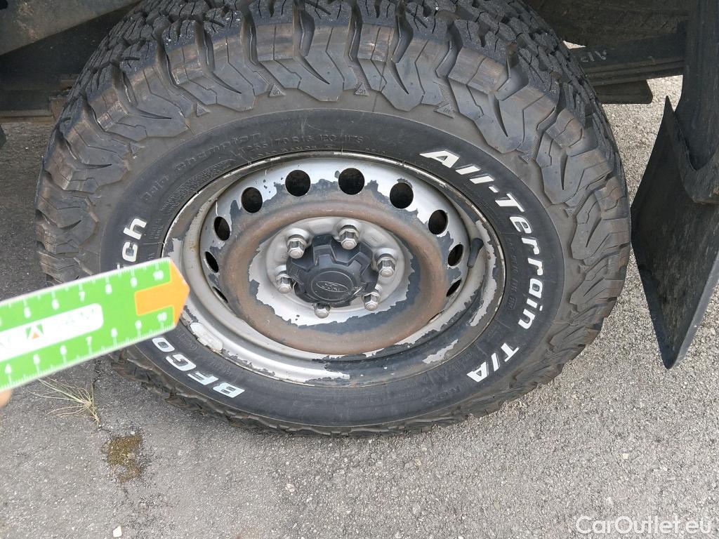  Ford  Ranger FORD  VU 4p 6G pickup 2.2 TDCi 150cv 4x4 Doble Cabina XL #57