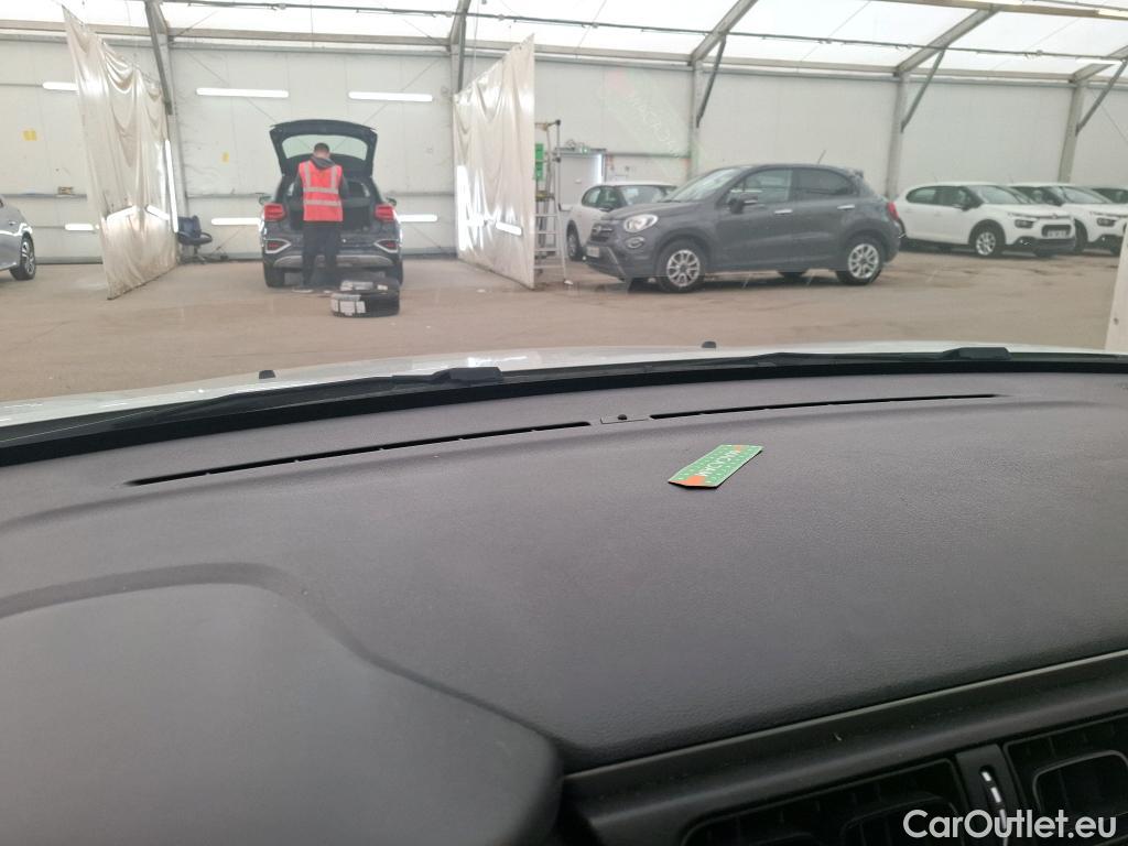  Citroen  C3 CITROEN  Société / 2020 / 5P / Berline PureTech 83 S&S BVM Feel Nav #1