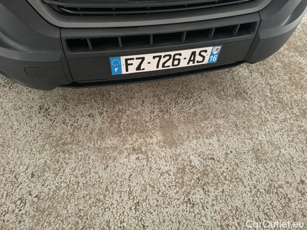  Fiat  Ducato FIAT  / 2014 / 4P / Fourgon tôlé 2.3 Multijet 140 3.5 C H2 Pro Lounge #44