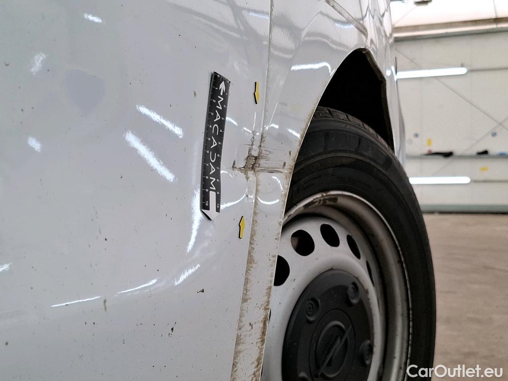 Opel  Vivaro OPEL  / 2019 / 4P / Fourgon tôlé 1.5 Diesel 120 ch L2 Pack Busin #16