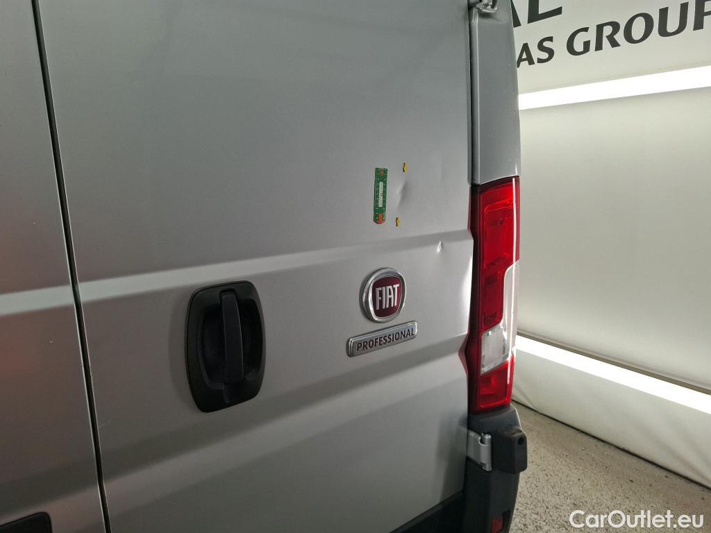  Fiat  Ducato FIAT  / 2014 / 4P / Fourgon tôlé 2.3 Multijet 140 3.5 C H2 Pro Lounge #13