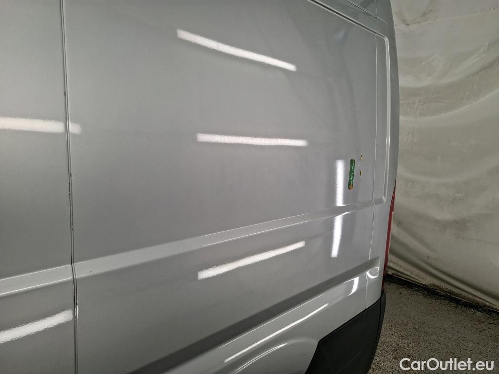  Fiat  Ducato FIAT  / 2014 / 4P / Fourgon tôlé 2.3 Multijet 140 3.5 C H2 Pro Lounge #32