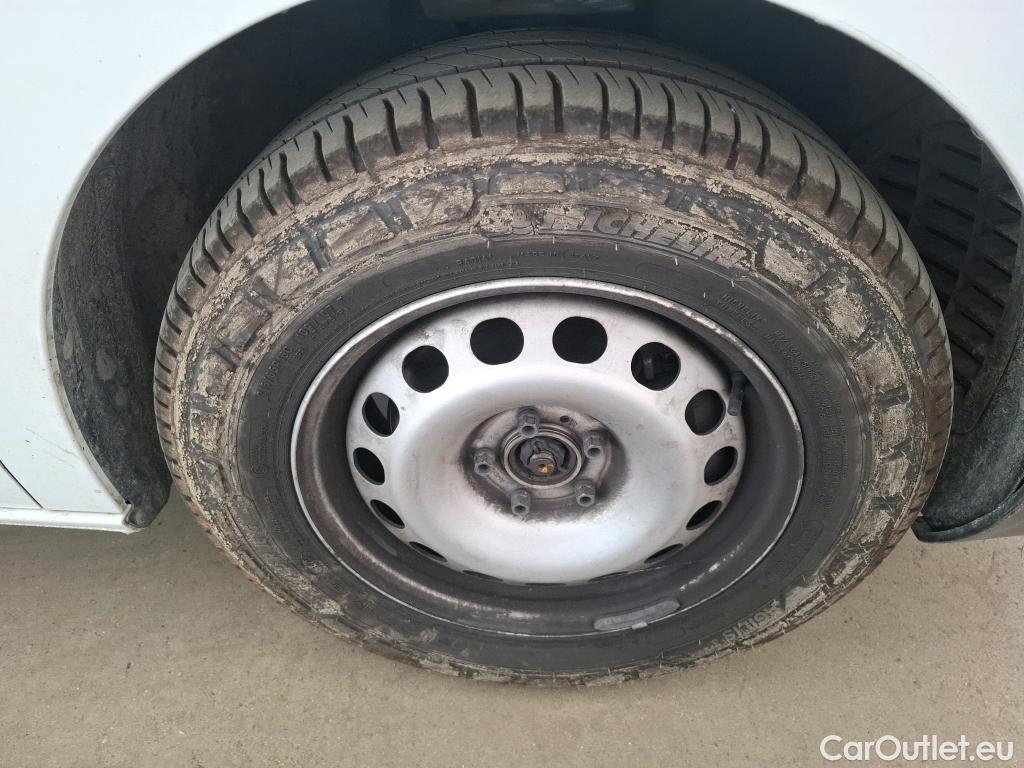  Citroen  Jumpy  Fourgon Club XL 2.0 BlueHDi 145CV BVM6 E6d #85