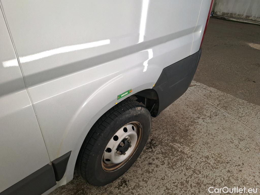  Fiat  Ducato FIAT  / 2014 / 4P / Fourgon tôlé 2.3 Multijet 140 3.5 C H2 Pro Lounge #17