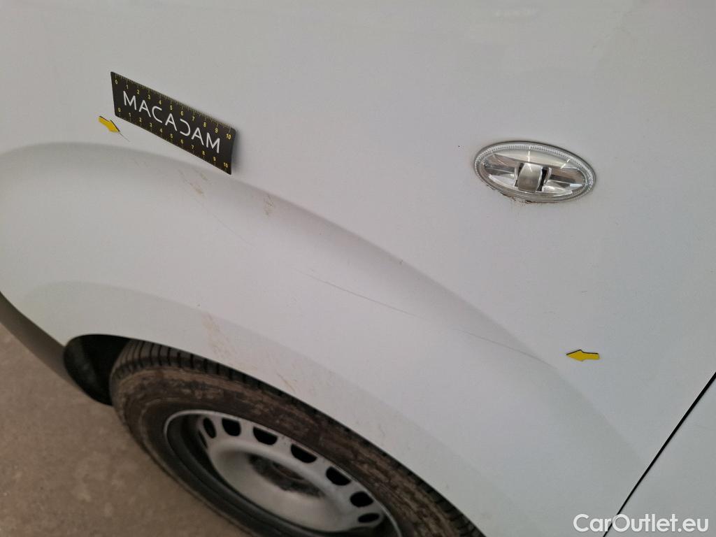  Citroen  Jumpy  Fourgon Club XL 2.0 BlueHDi 145CV BVM6 E6d #98