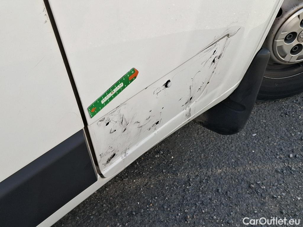  Peugeot  Boxer PEUGEOT  / 2014 / 4P / Fourgon tôlé BlueHDi S&S 140 PREMIUM 335 L2H2 #21