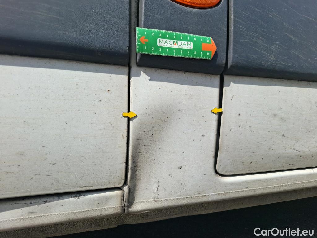  Renault  Master  III Fourgon L3H2 3 5 Grand Confort dCi 125CV BVM6 E5 #80