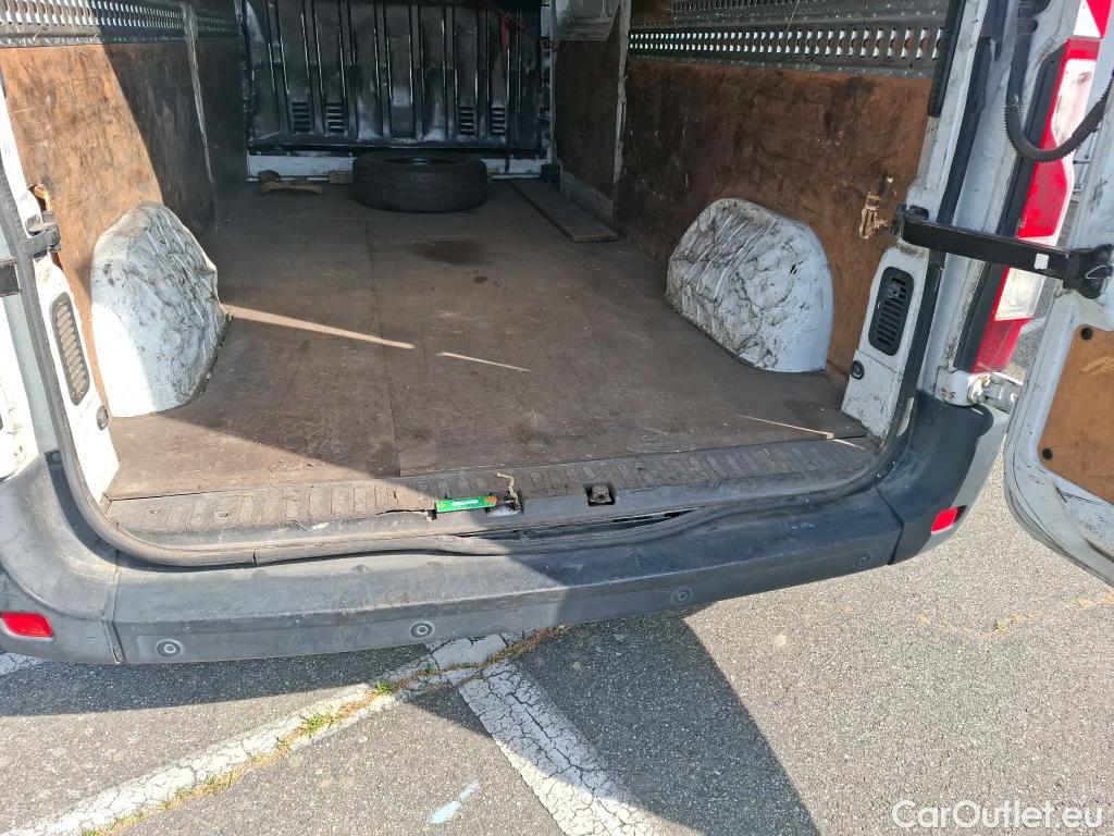  Renault  Master  III Fourgon L3H2 3 5 Grand Confort dCi 125CV BVM6 E5 #91