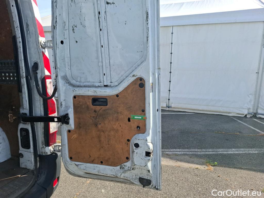 Renault  Master  III Fourgon L3H2 3 5 Grand Confort dCi 125CV BVM6 E5 #117