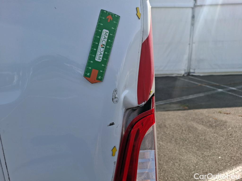  Renault  Master  III Fourgon L3H2 3 5 Grand Confort dCi 125CV BVM6 E5 #70