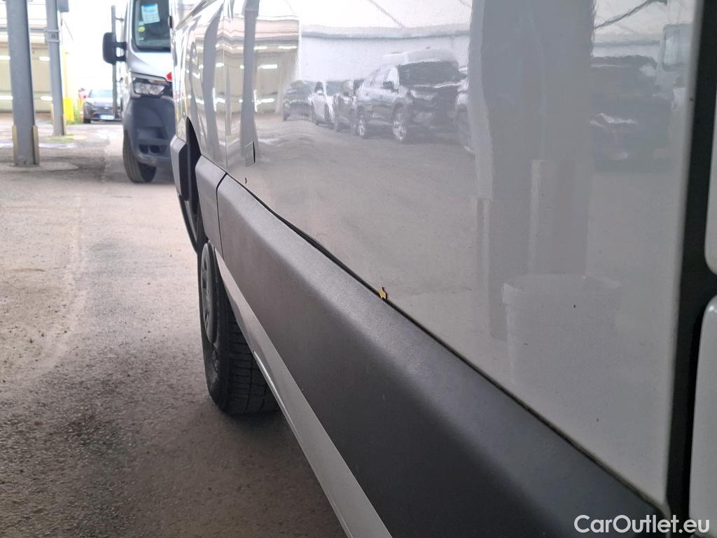  Renault  Master  Fourgon L2H2 3 5 Grand Confort dCi 135CV BVM6 E6dT #7