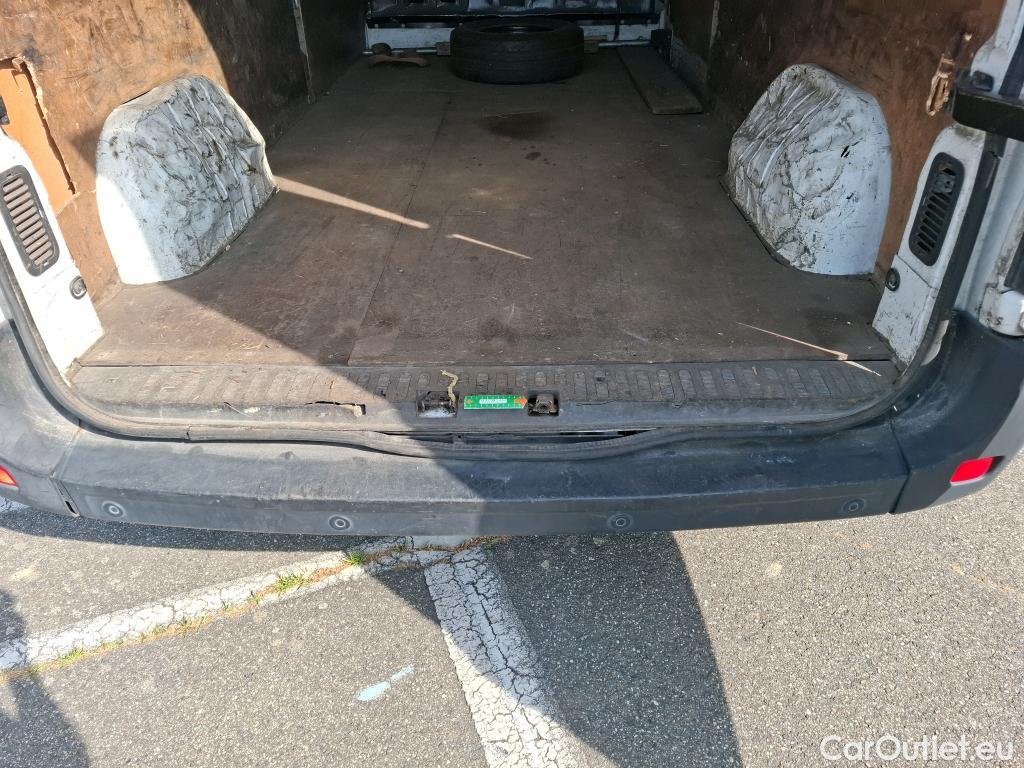  Renault  Master  III Fourgon L3H2 3 5 Grand Confort dCi 125CV BVM6 E5 #125