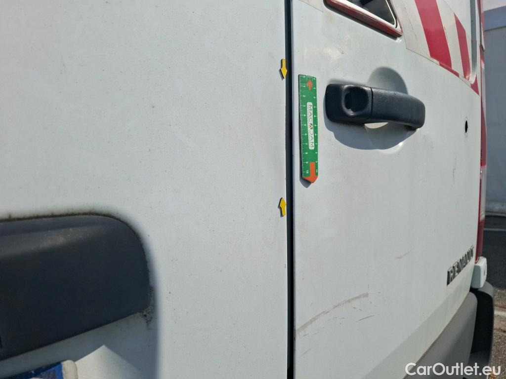  Renault  Master  III Fourgon L3H2 3 5 Grand Confort dCi 125CV BVM6 E5 #51