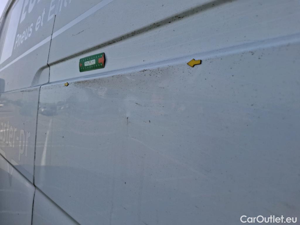  Renault  Master  III Fourgon L3H2 3 5 Grand Confort dCi 125CV BVM6 E5 #10