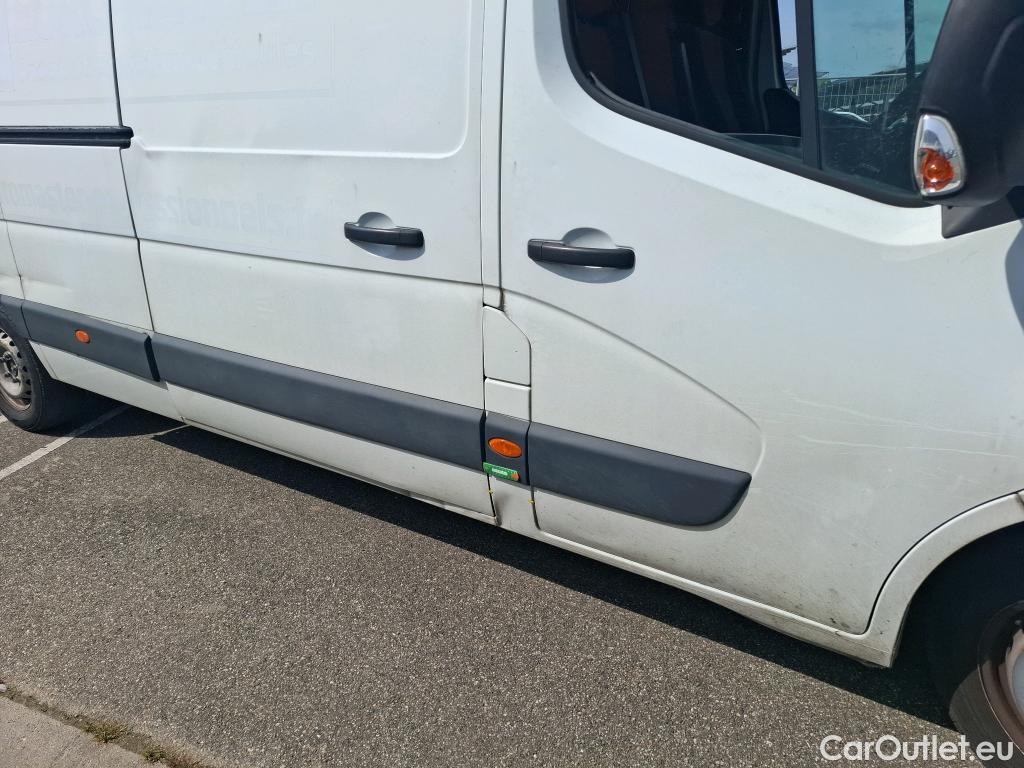  Renault  Master  III Fourgon L3H2 3 5 Grand Confort dCi 125CV BVM6 E5 #77