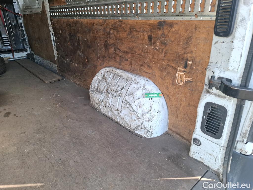  Renault  Master  III Fourgon L3H2 3 5 Grand Confort dCi 125CV BVM6 E5 #144