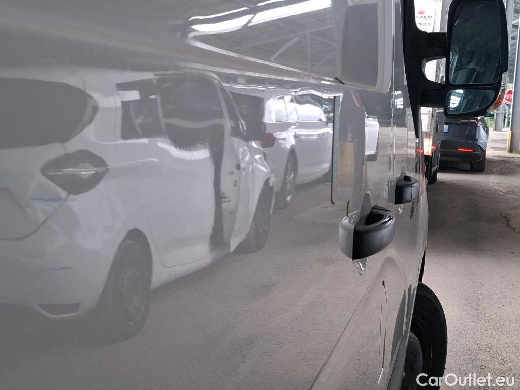  Renault  Master  Fourgon L2H2 3 5 Grand Confort dCi 135CV BVM6 E6dT #5