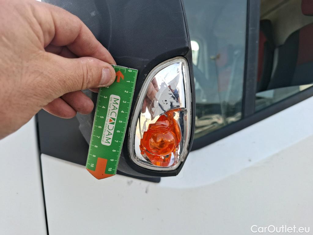  Renault  Master  III Fourgon L3H2 3 5 Grand Confort dCi 125CV BVM6 E5 #109