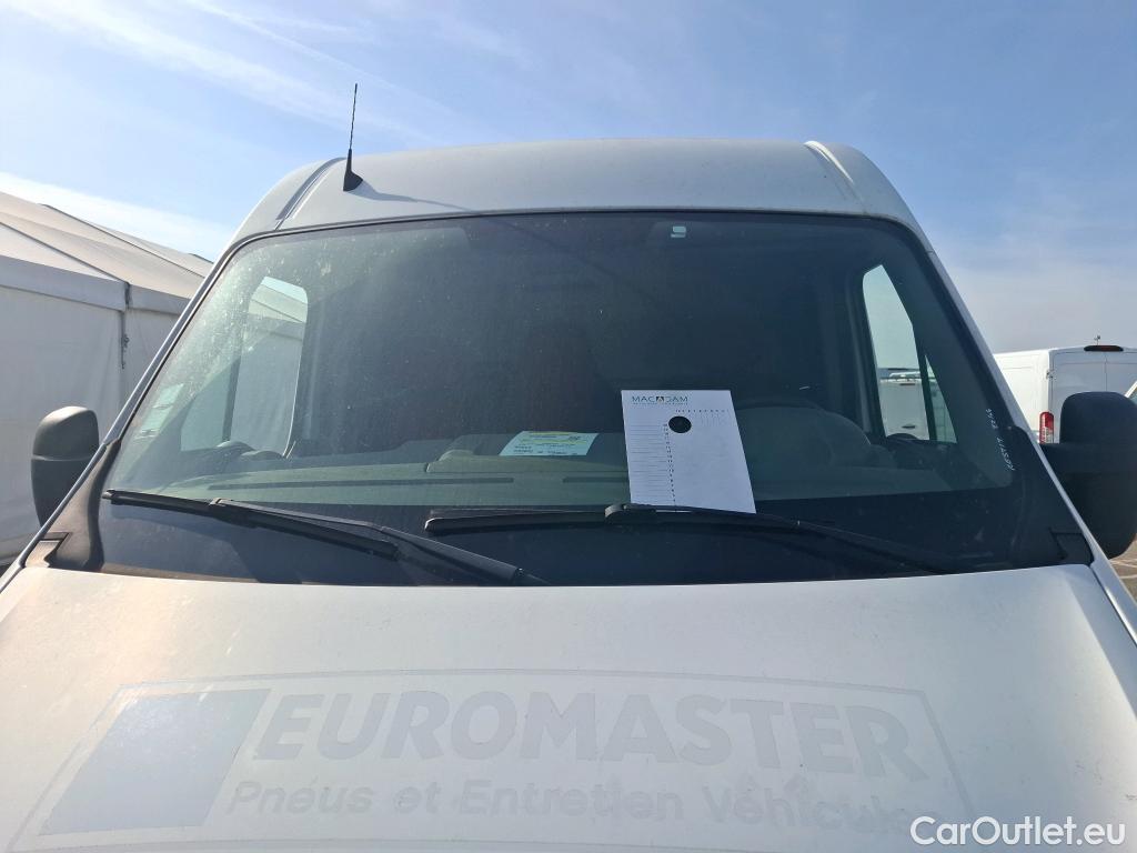  Renault  Master  III Fourgon L3H2 3 5 Grand Confort dCi 125CV BVM6 E5 #33