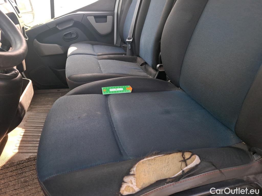  Renault  Master  III Fourgon L3H2 3 5 Grand Confort dCi 125CV BVM6 E5 #112