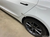  Tesla  Model 3 TESLA  RWD Hinterradantrieb 4d 239kW #21