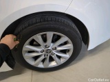  Toyota  Corolla Toyota  1.8 Hybrid 140KM Comfort e-CVT 5d #72