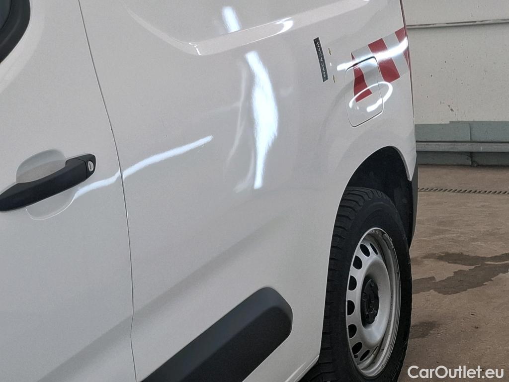 Citroen  Berlingo  Fourgon Worker M 1000 1.2 PureTech 130CV BVA8 E6d #3