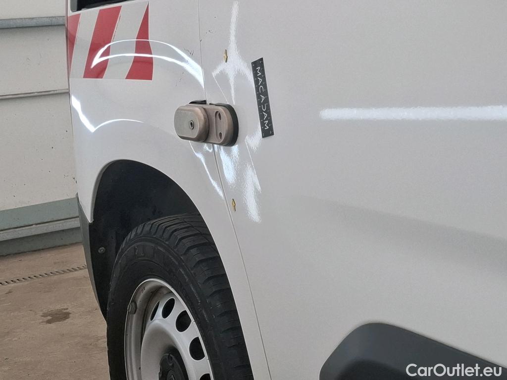  Citroen  Berlingo  Fourgon Worker M 1000 1.2 PureTech 130CV BVA8 E6d #9