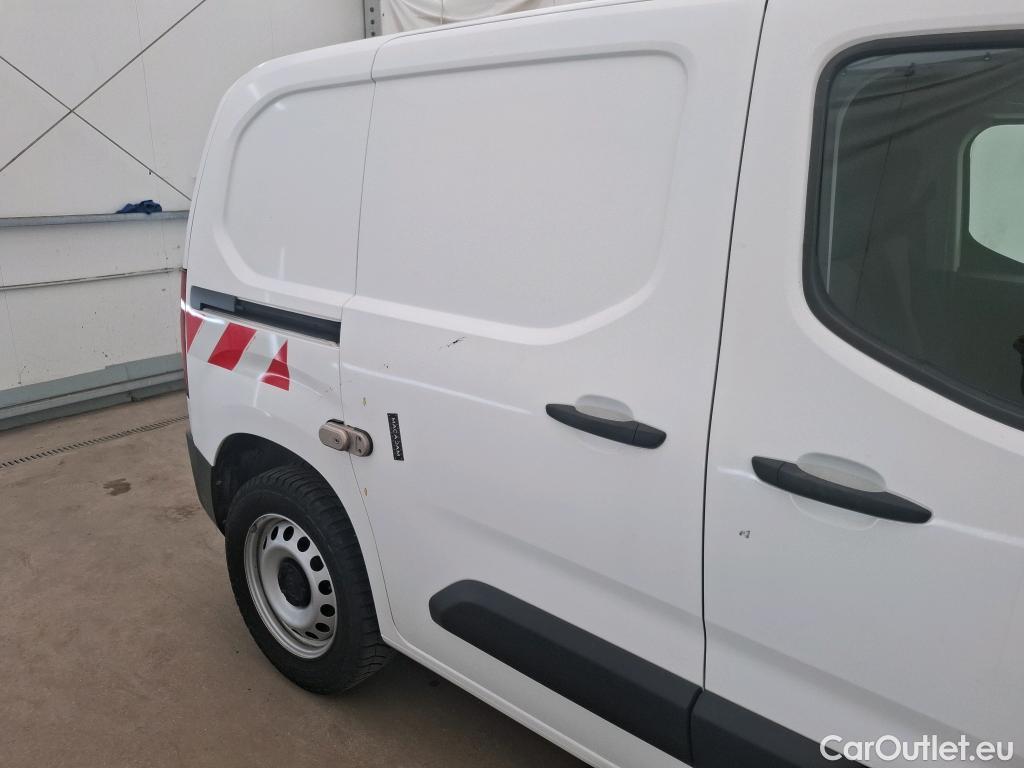  Citroen  Berlingo  Fourgon Worker M 1000 1.2 PureTech 130CV BVA8 E6d #8