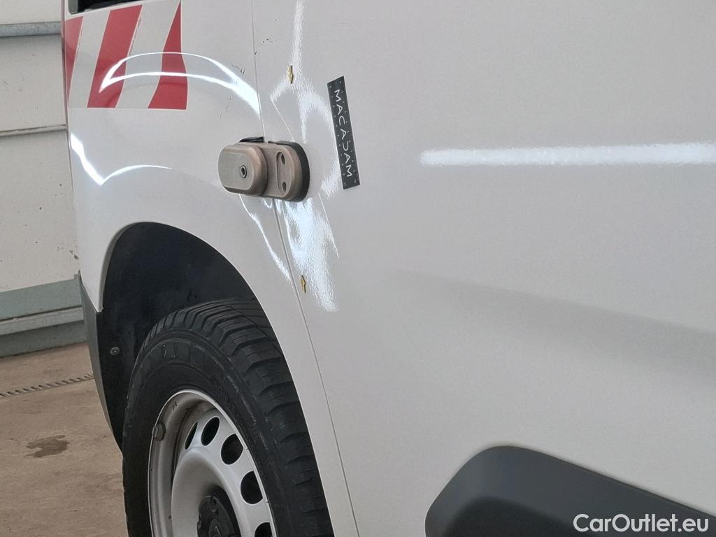  Citroen  Berlingo  Fourgon Worker M 1000 1.2 PureTech 130CV BVA8 E6d #10