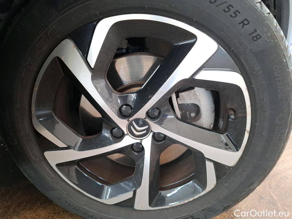  Citroen  C5 Aircross CITROEN  / 2018 / 5P / SUV Hybride rechargeable 225 e-EAT8 Shine #11